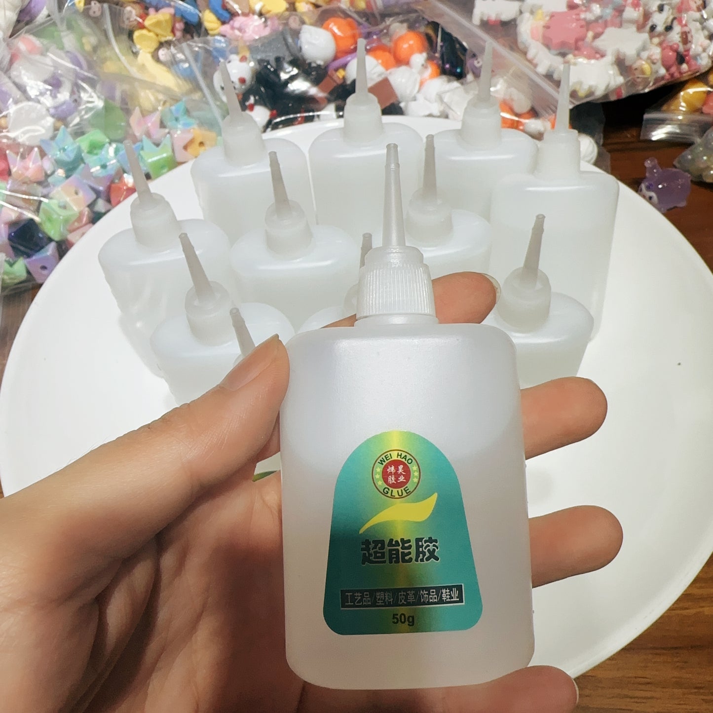 Super Glue (Liquid super Glue 50g per bottle)